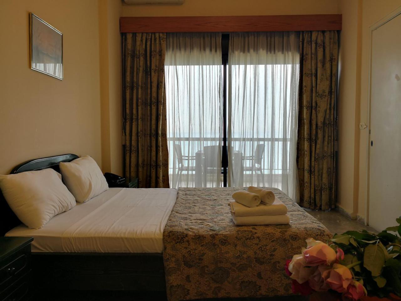 Holiday Suites Hotel & Beach Resort Jounieh Εξωτερικό φωτογραφία