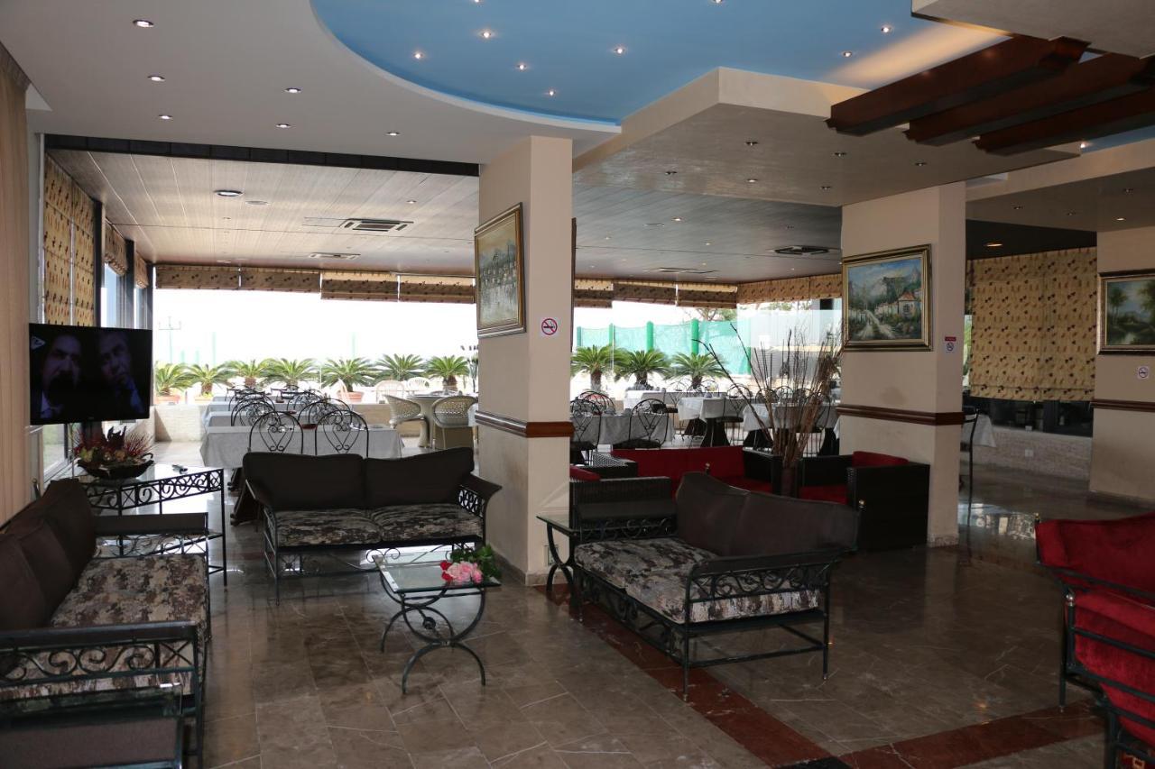 Holiday Suites Hotel & Beach Resort Jounieh Εξωτερικό φωτογραφία
