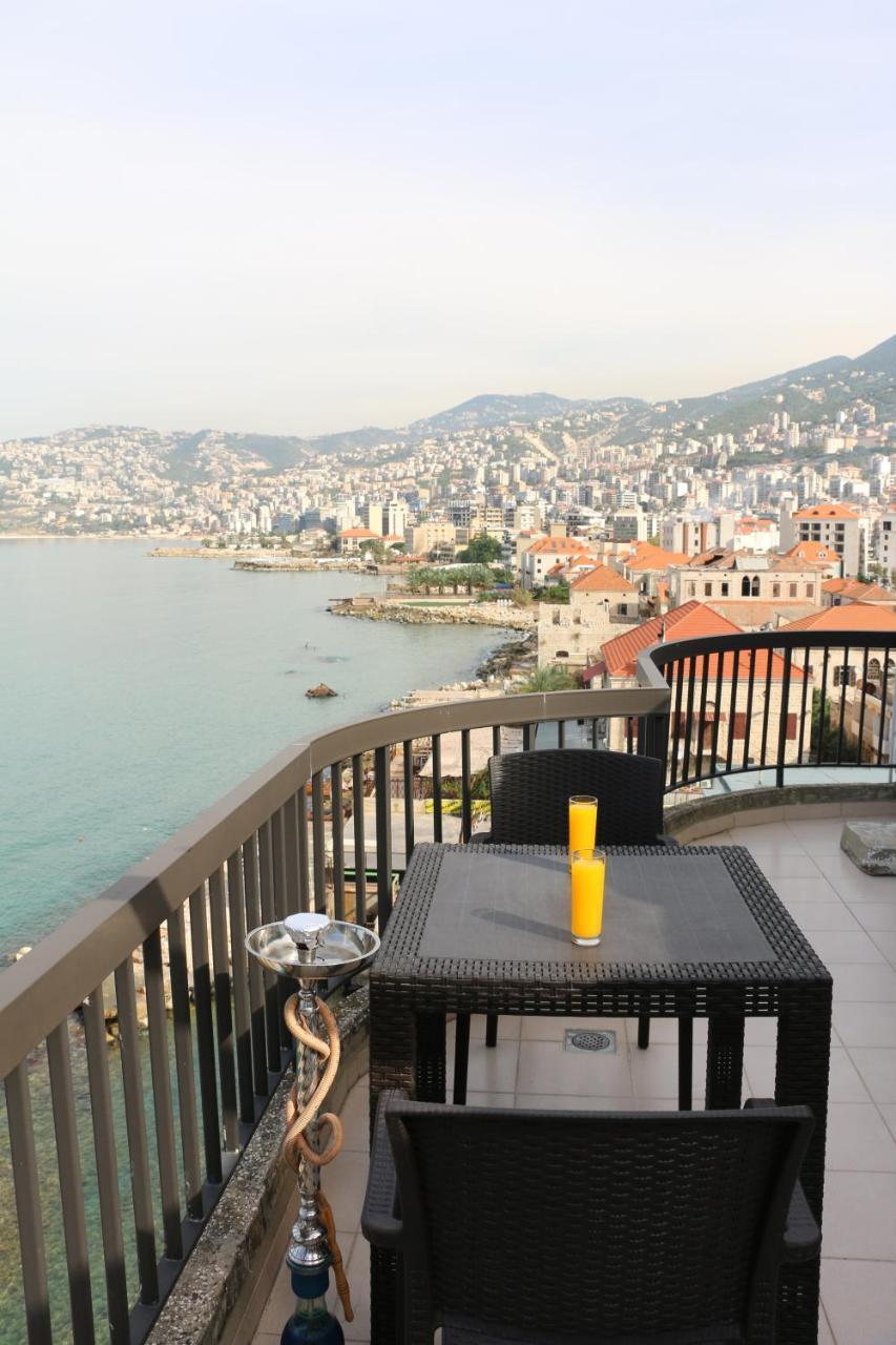 Holiday Suites Hotel & Beach Resort Jounieh Εξωτερικό φωτογραφία