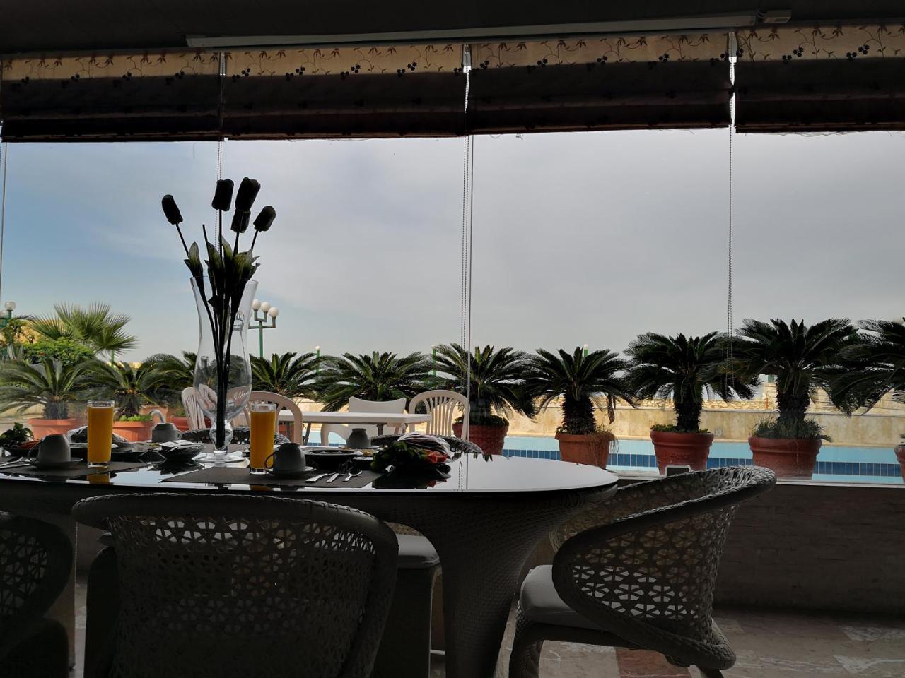 Holiday Suites Hotel & Beach Resort Jounieh Εξωτερικό φωτογραφία